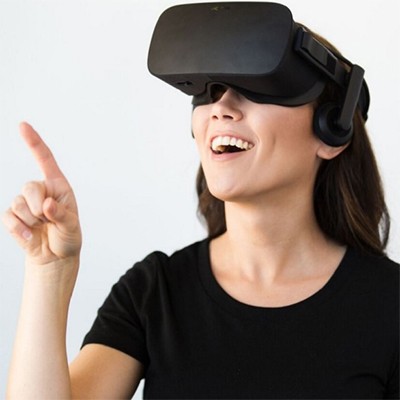 VR